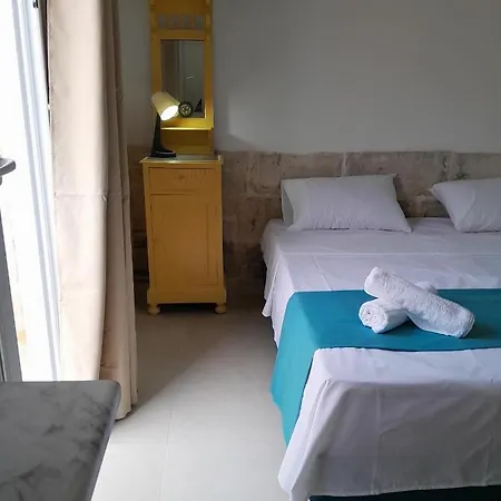 Limestone Sun Suites