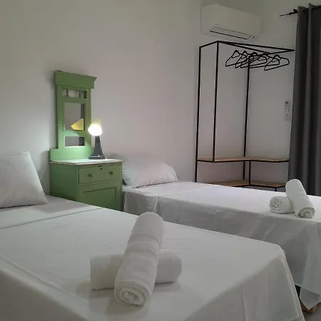 Limestone Sun Suites Bed & Breakfast *